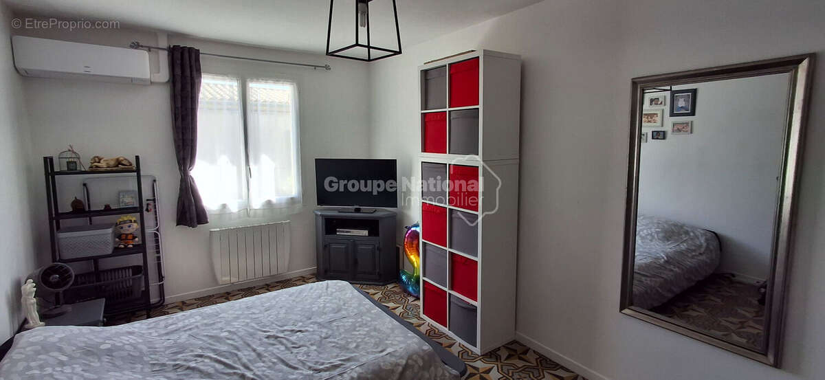 EXCLUSIVITE Maison de village garage et cour - photo 7
