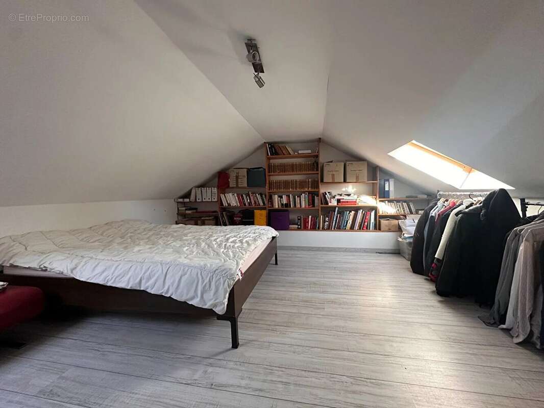 Maison à MONTMORENCY