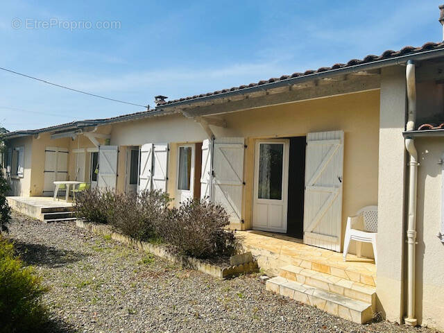 Maison à VIC-EN-BIGORRE
