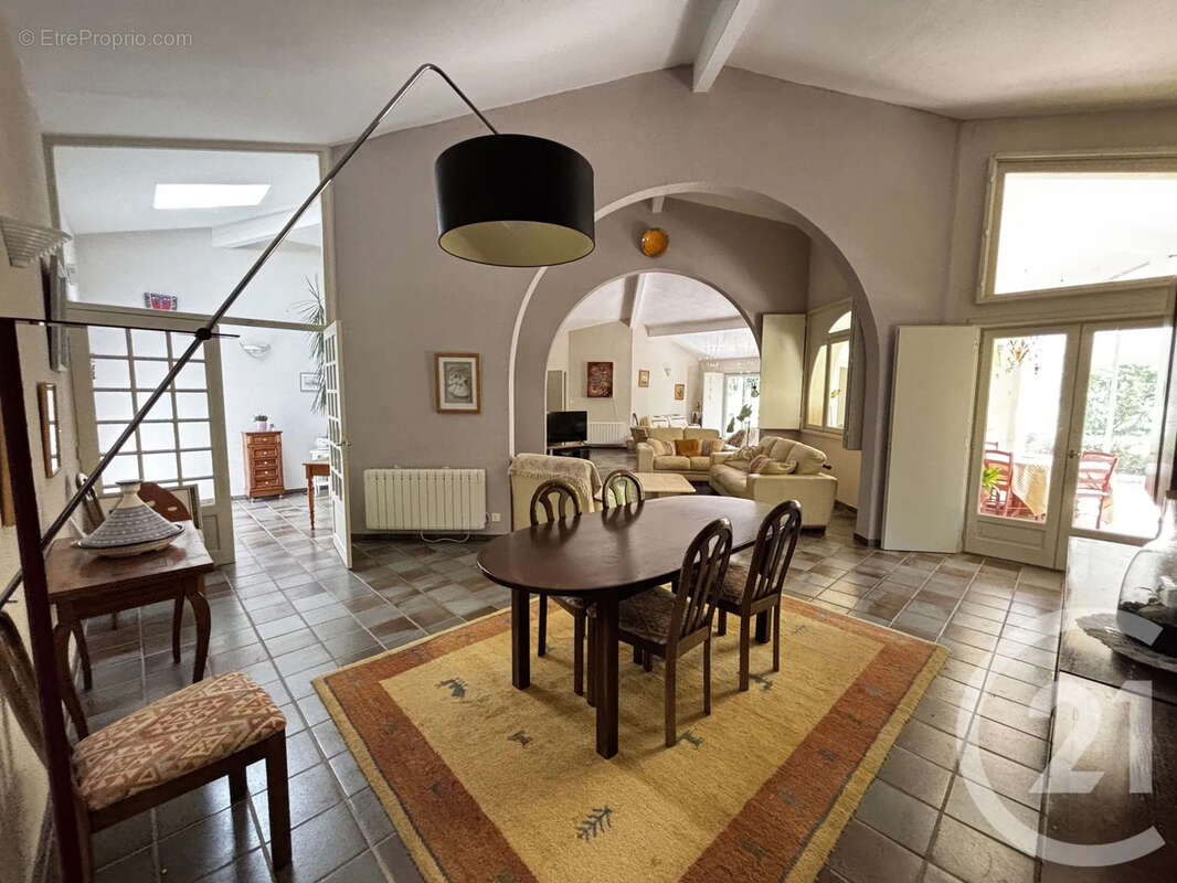 Maison à VIGOULET-AUZIL