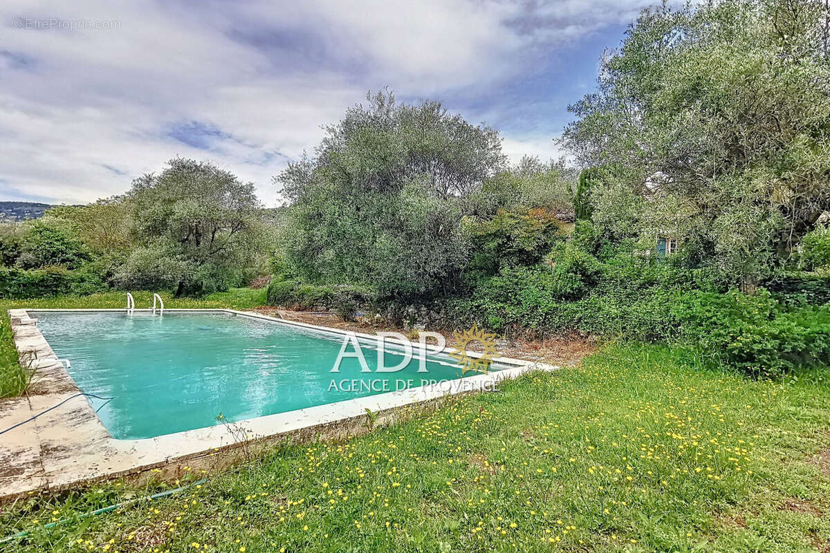 Maison à PEYMEINADE