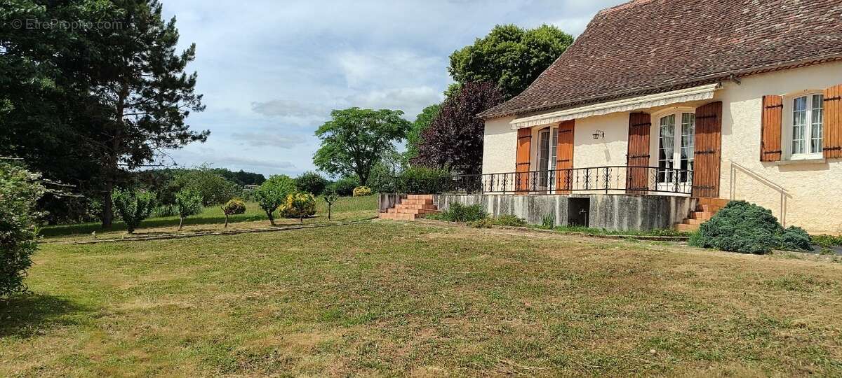Maison à MOULEYDIER