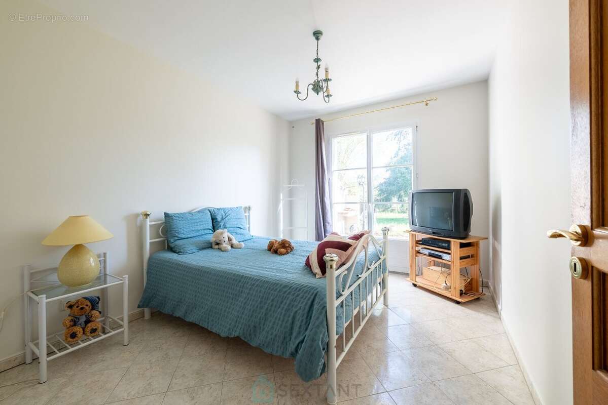 Maison à CHAILLY-EN-BIERE