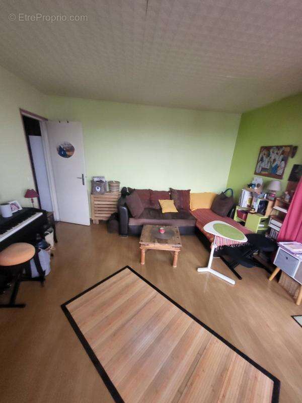 Appartement à PIERREFITTE-SUR-SEINE