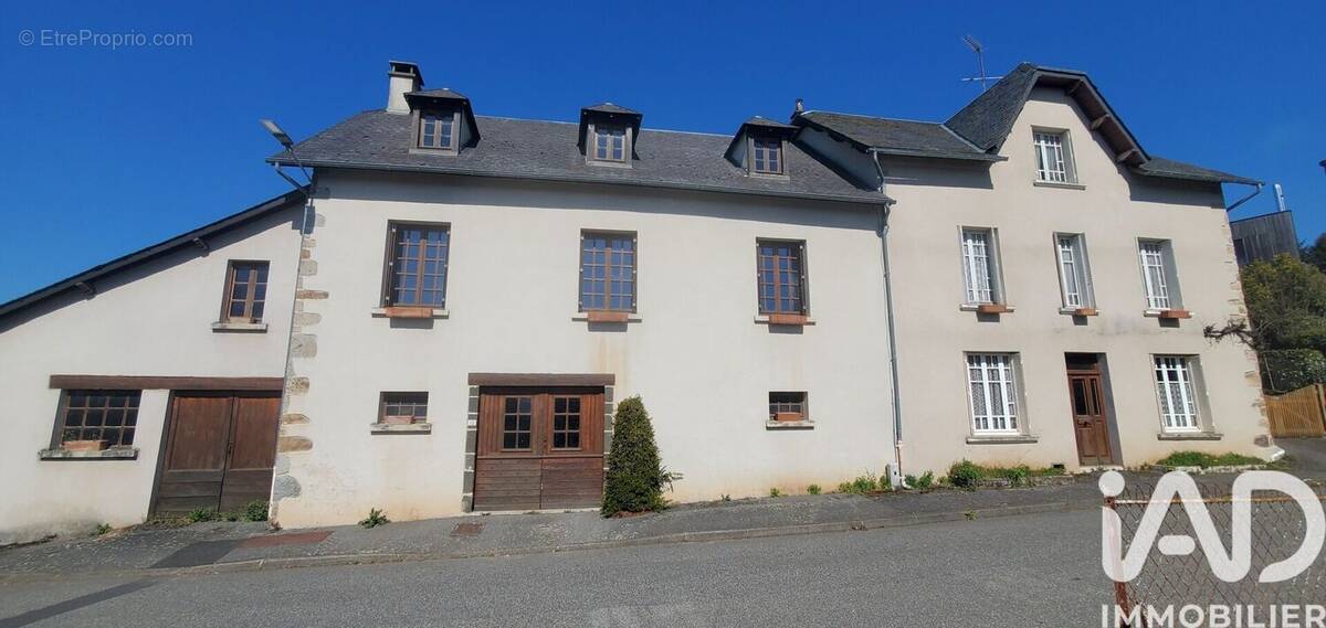 Photo 1 - Maison à NEUVIC
