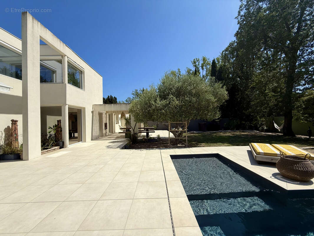 LA GRANDE MOTTE maison contemporaine avec piscine - photo 9