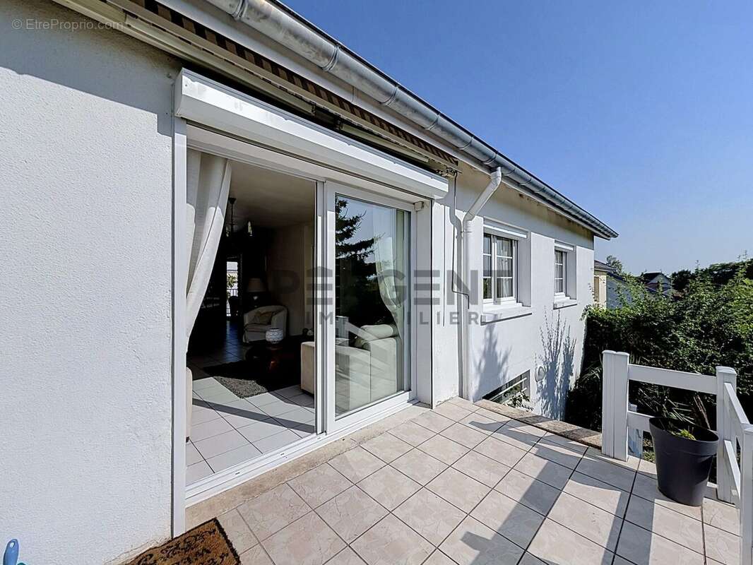 Maison à CHARLEVILLE-MEZIERES