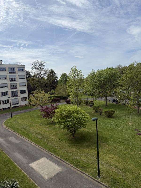 Appartement à CHENNEVIERES-SUR-MARNE