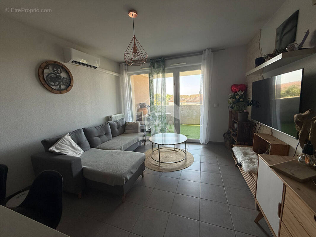 Appartement à PORT-DE-BOUC