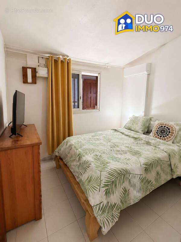 Maison 102 m² à Saint-Louis  - photo 6