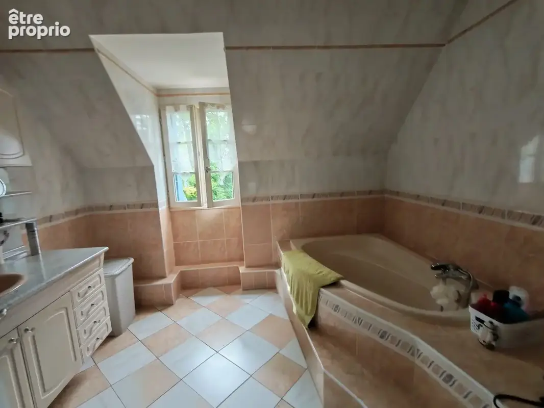 Maison 171 m² à Magny-En-Vexin  - photo 5