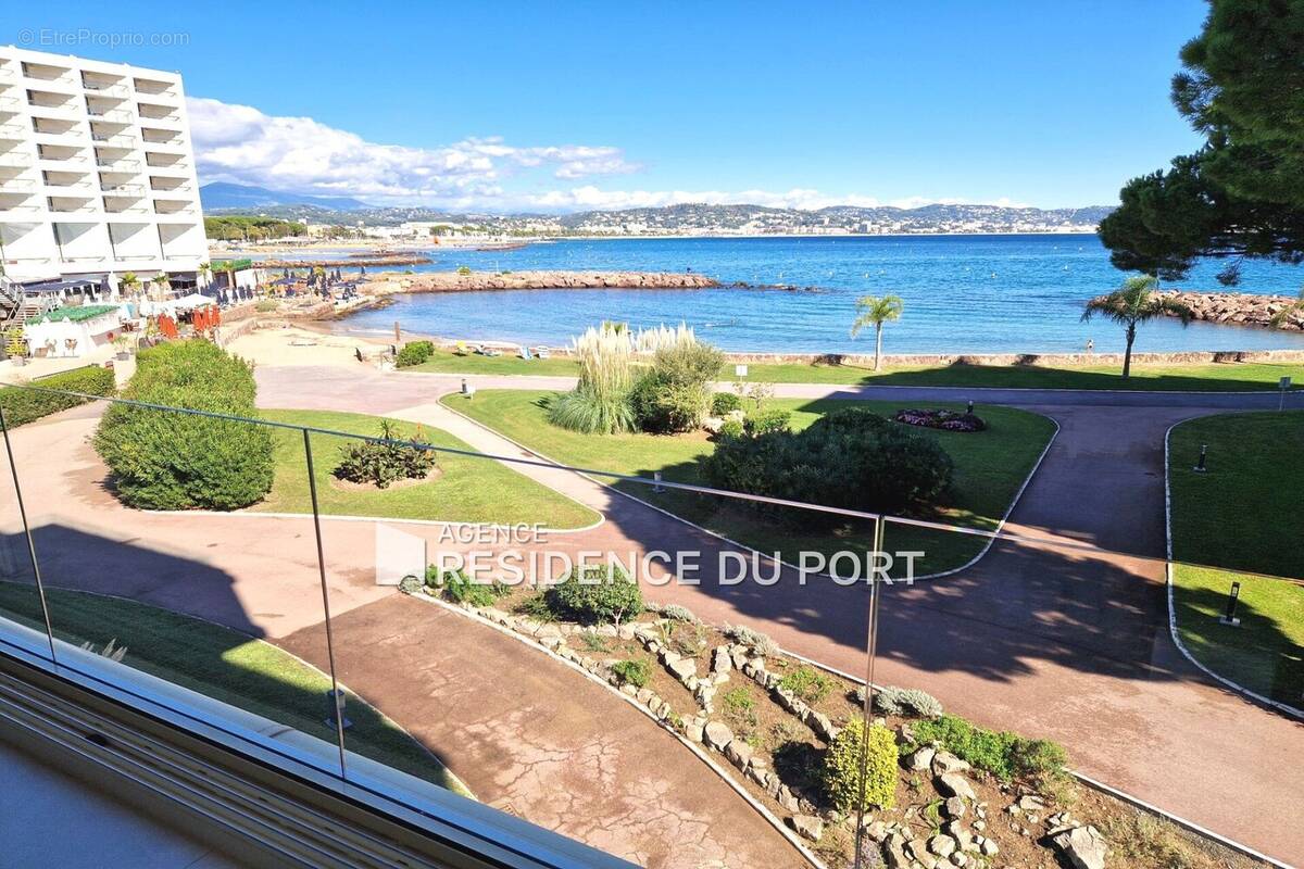 Appartement à MANDELIEU-LA-NAPOULE