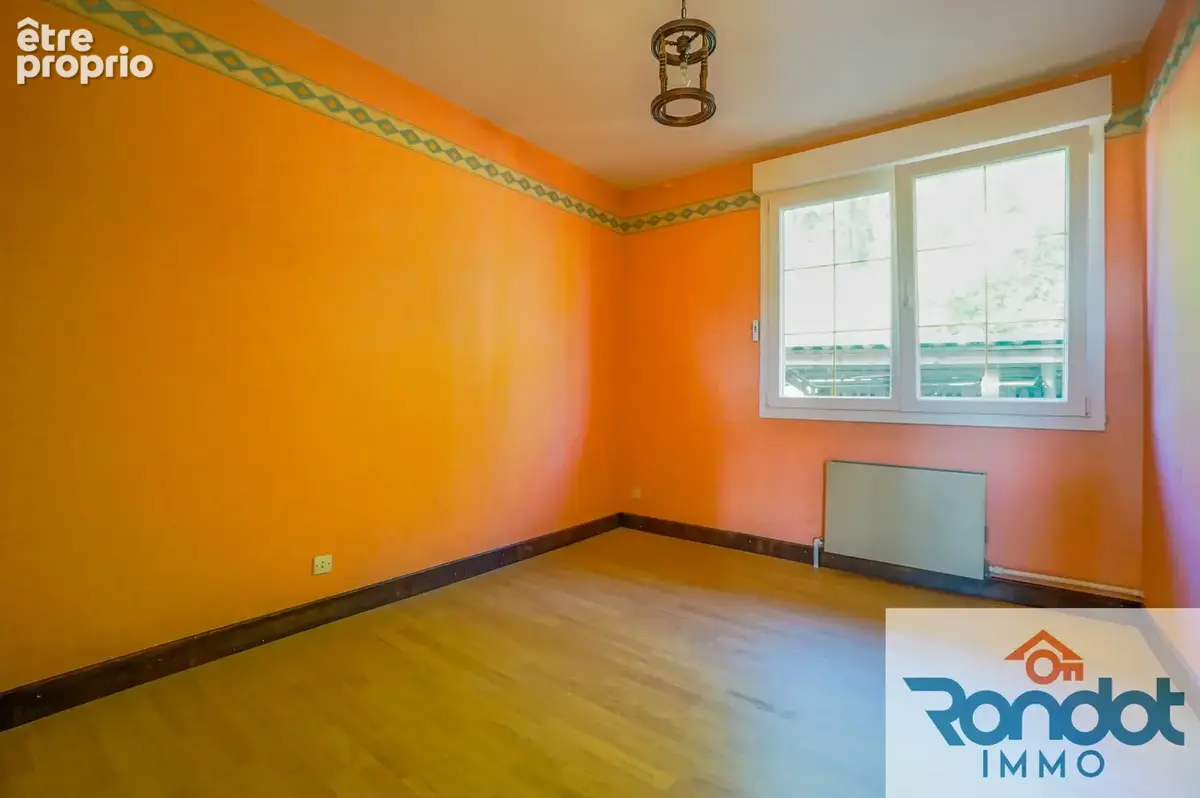 Maison 6 pièces / 4 chambres / 130 m2 / 1393 m2 terrain - photo 6