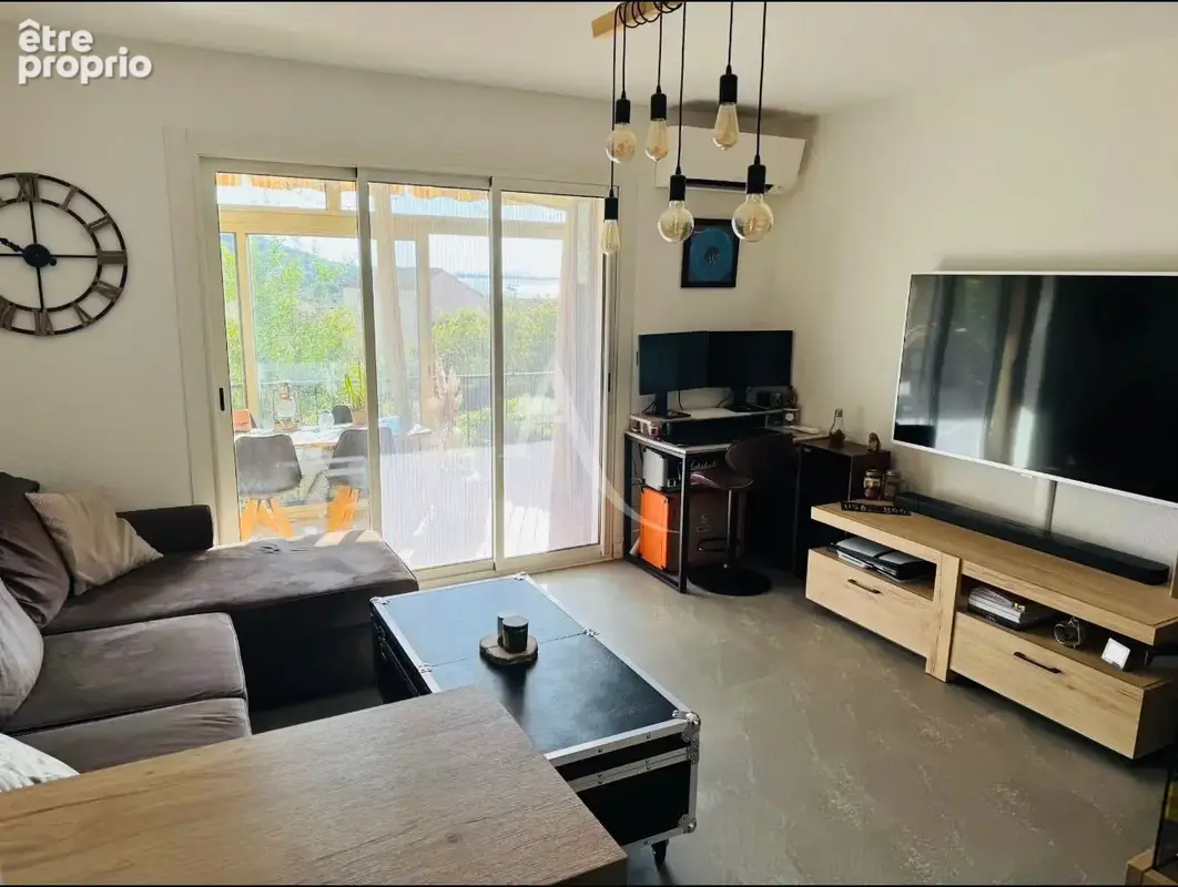Appartement T2 en rez-de-jardin avec  jardins privatifs, garage et petite vue mer - photo 5