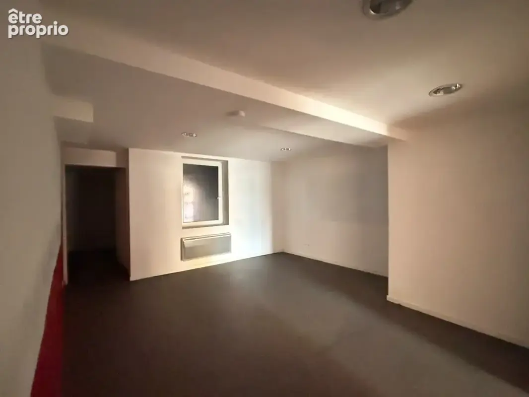 Immeuble au coeur de bage le chatel! 98 000€ ! - photo 11