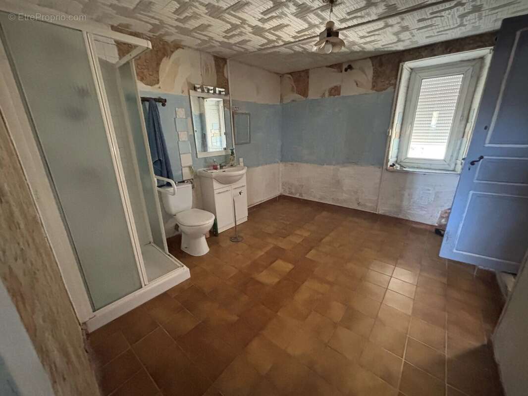 Maison de village à fort potentiel - photo 9
