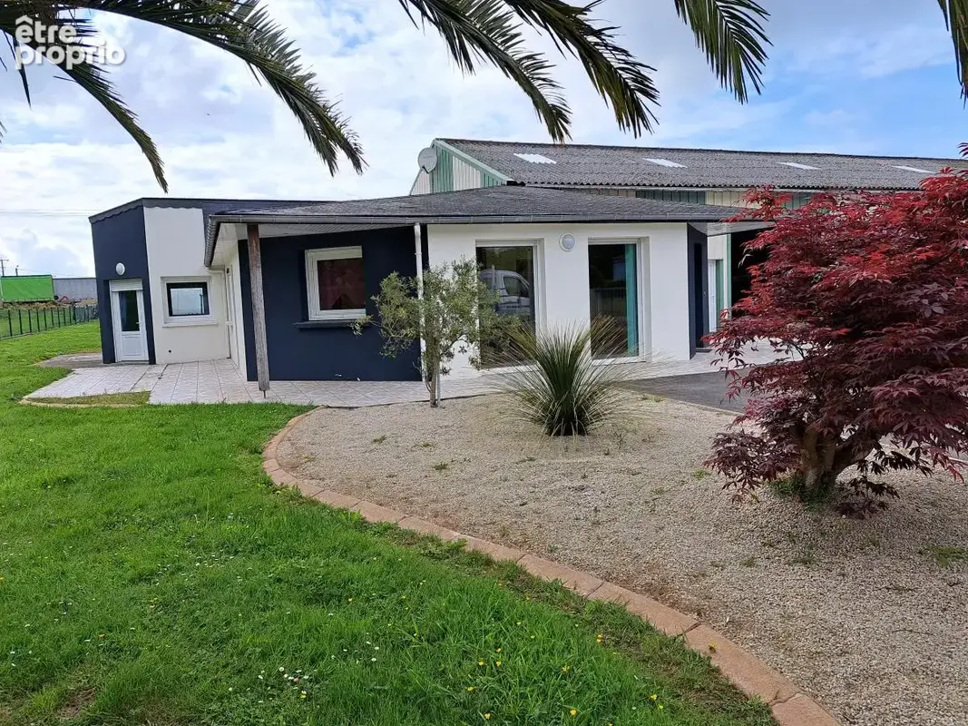 Commerce 498 m² à Kermaria-Sulard  - photo 2