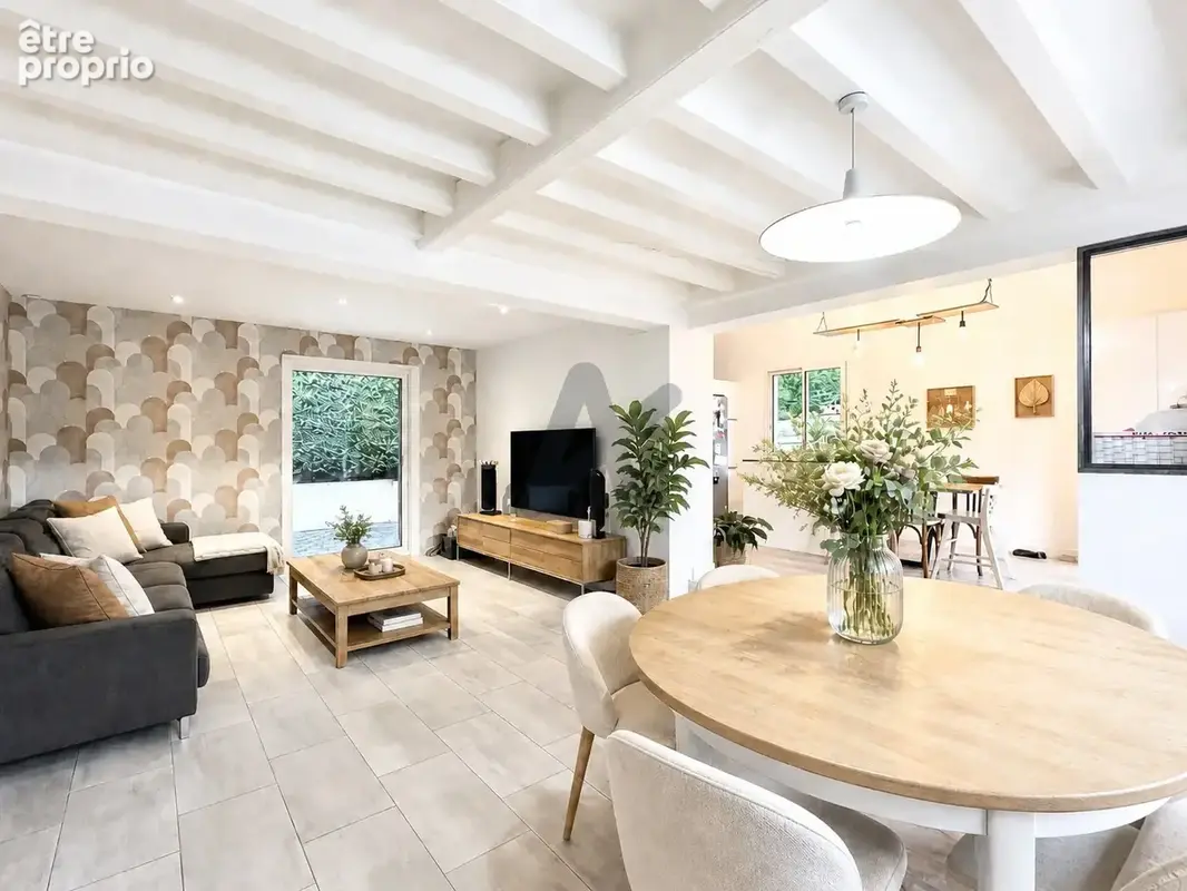 Maison 5 chambres au calme, prox écoles et commodités   Lissieu - photo 5