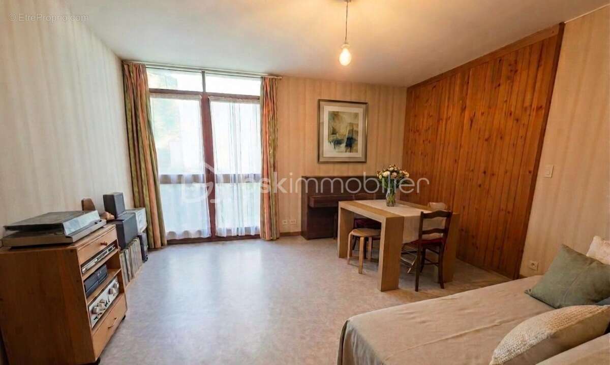 Appartement familial T5 - AVON Butte Montceau - Lisière de forêt, Écoles et Commerces à pied - photo 2