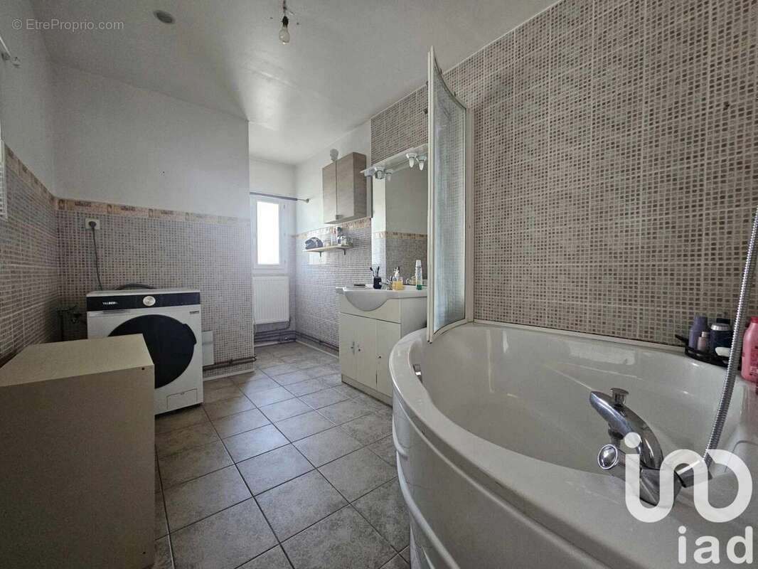 Photo 6 - Maison à SALLAUMINES