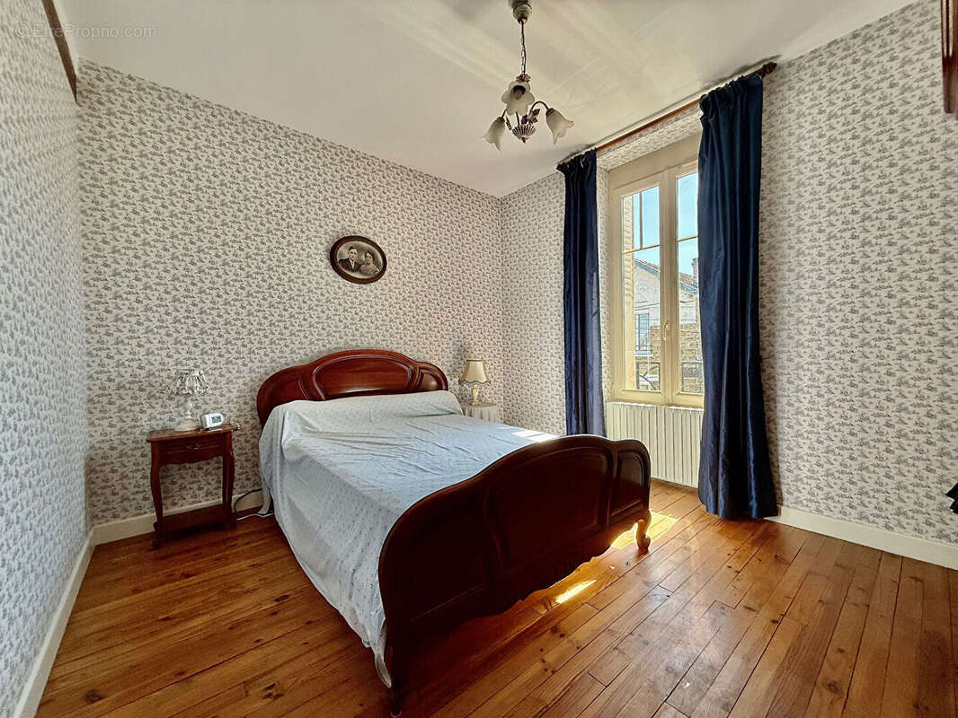 Maison à BRIVE-LA-GAILLARDE