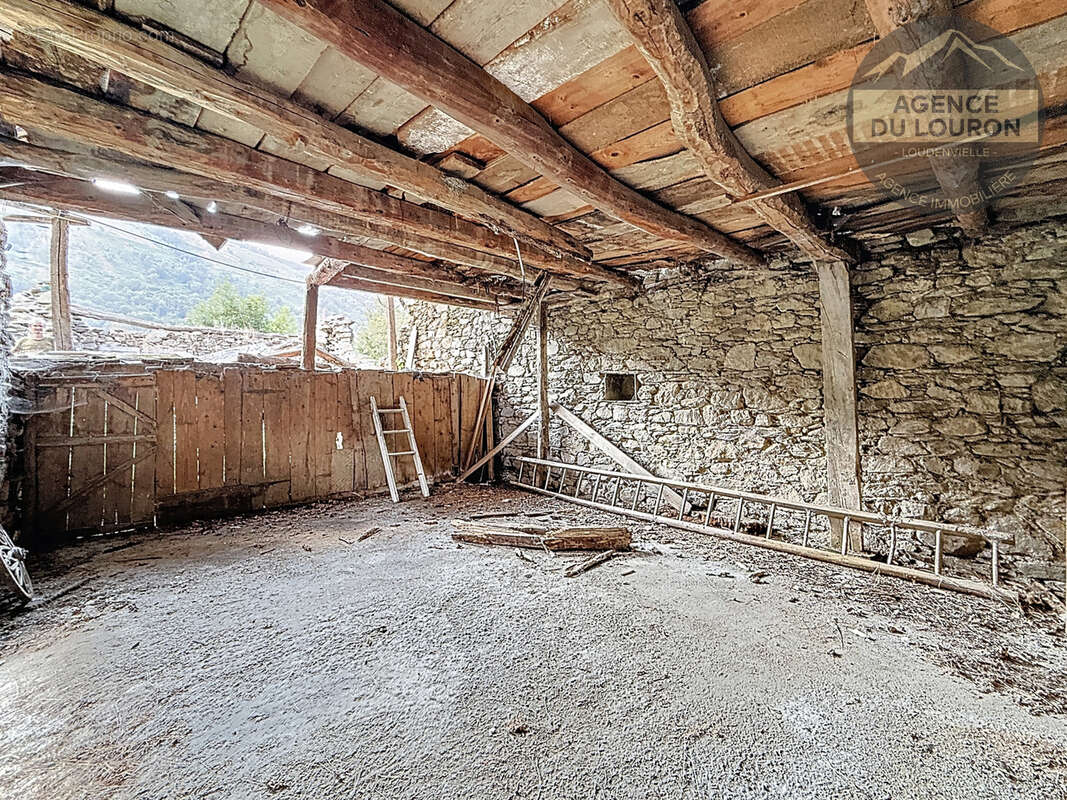 Maison à LOUDERVIELLE