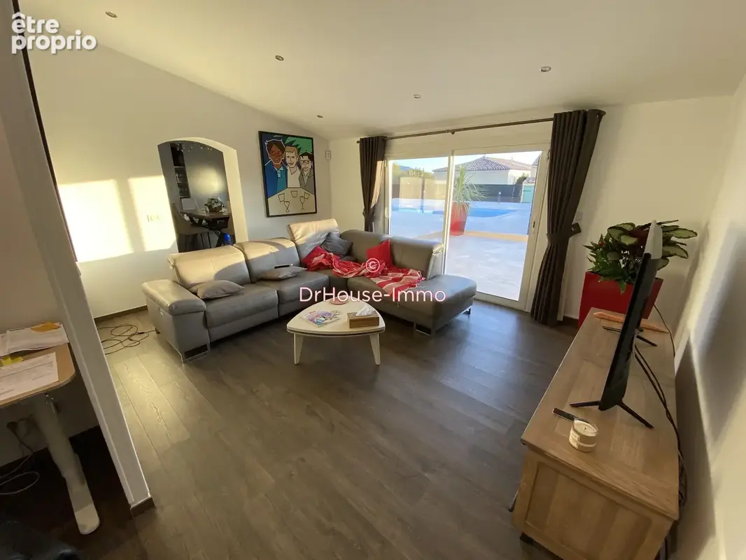 Maison 5 pièces 155 m² à vendre à Le Luc (83340) - photo 5