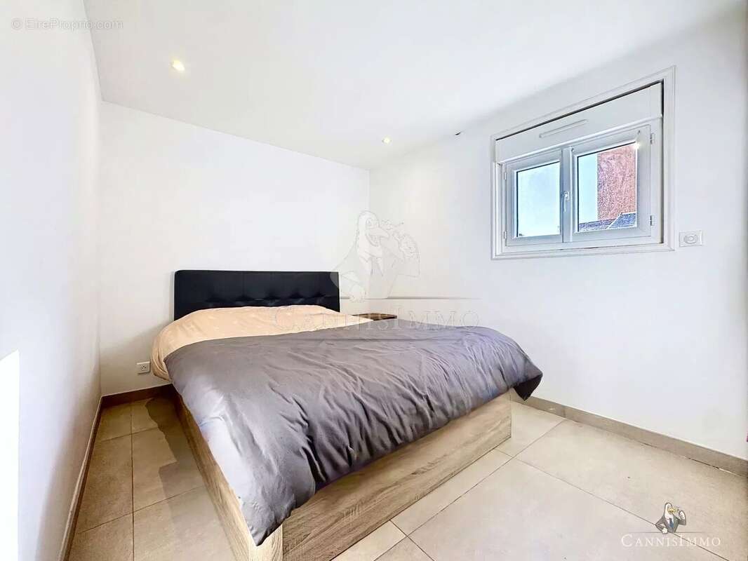 Appartement à AURIBEAU-SUR-SIAGNE