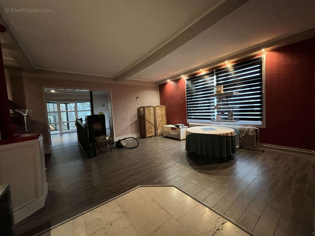Local Commercial - Appartement - 429,5 m2 - photo 9