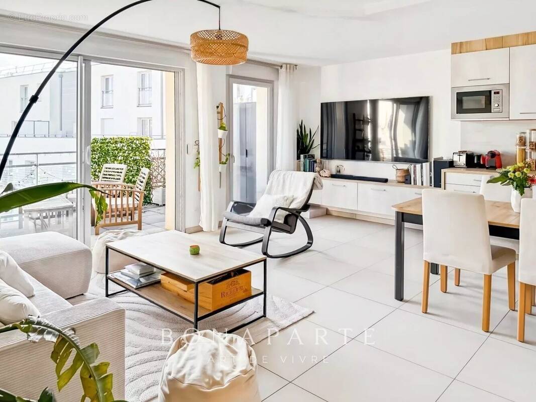 Appartement à FERNEY-VOLTAIRE