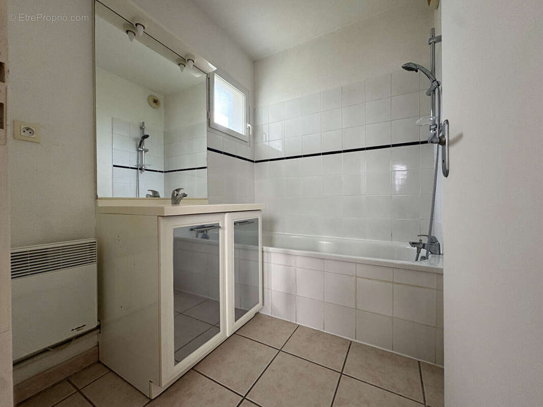 Appartement à TONNAY-CHARENTE