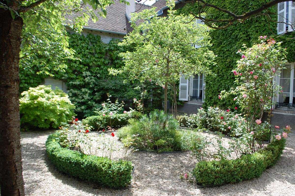 propriété de caractère avec parc arboré et potentiel professionnel - photo 18