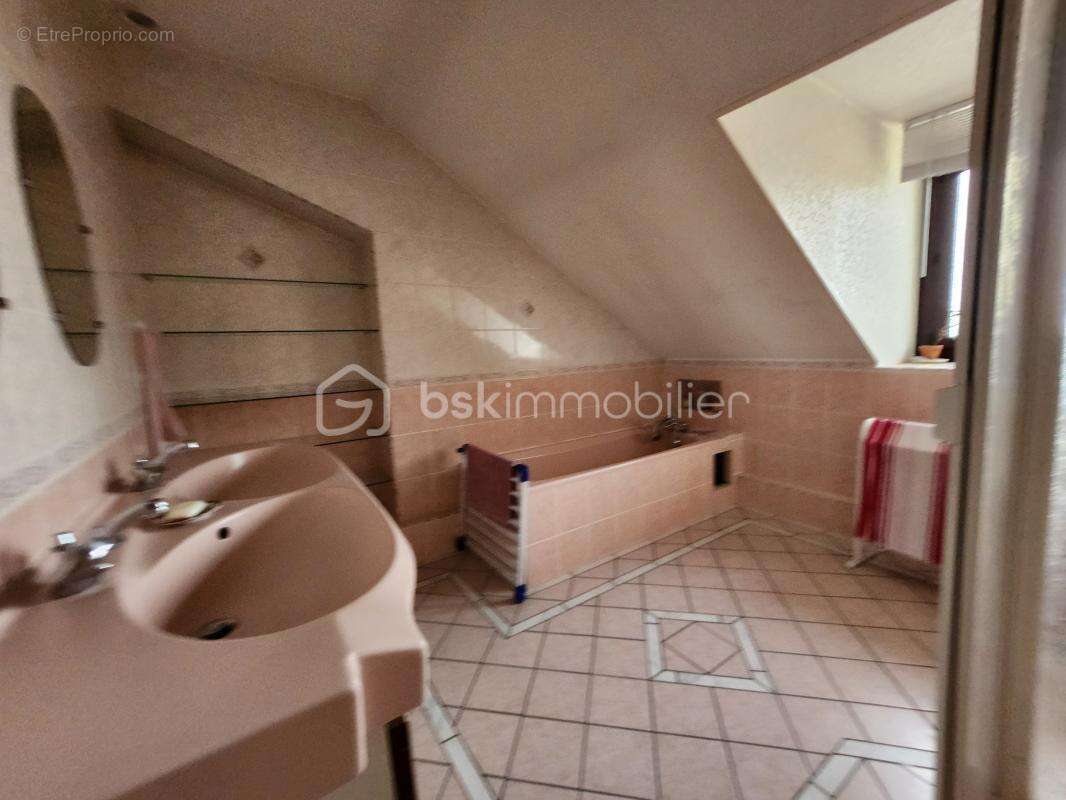 Maison à LA MACHINE