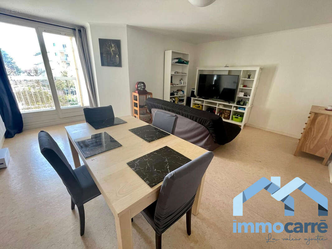 Appartement à ROISSY-EN-BRIE