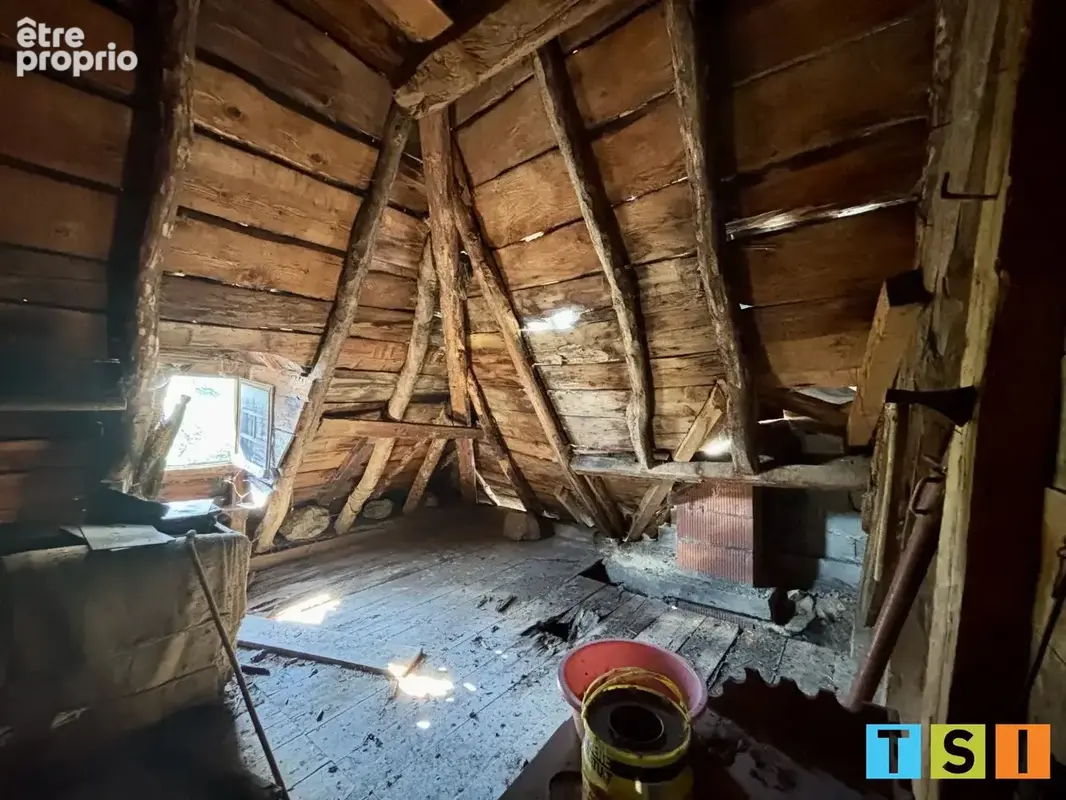 Maison authentique en pierre au cur d'un village typique des Pyrénées - photo 6
