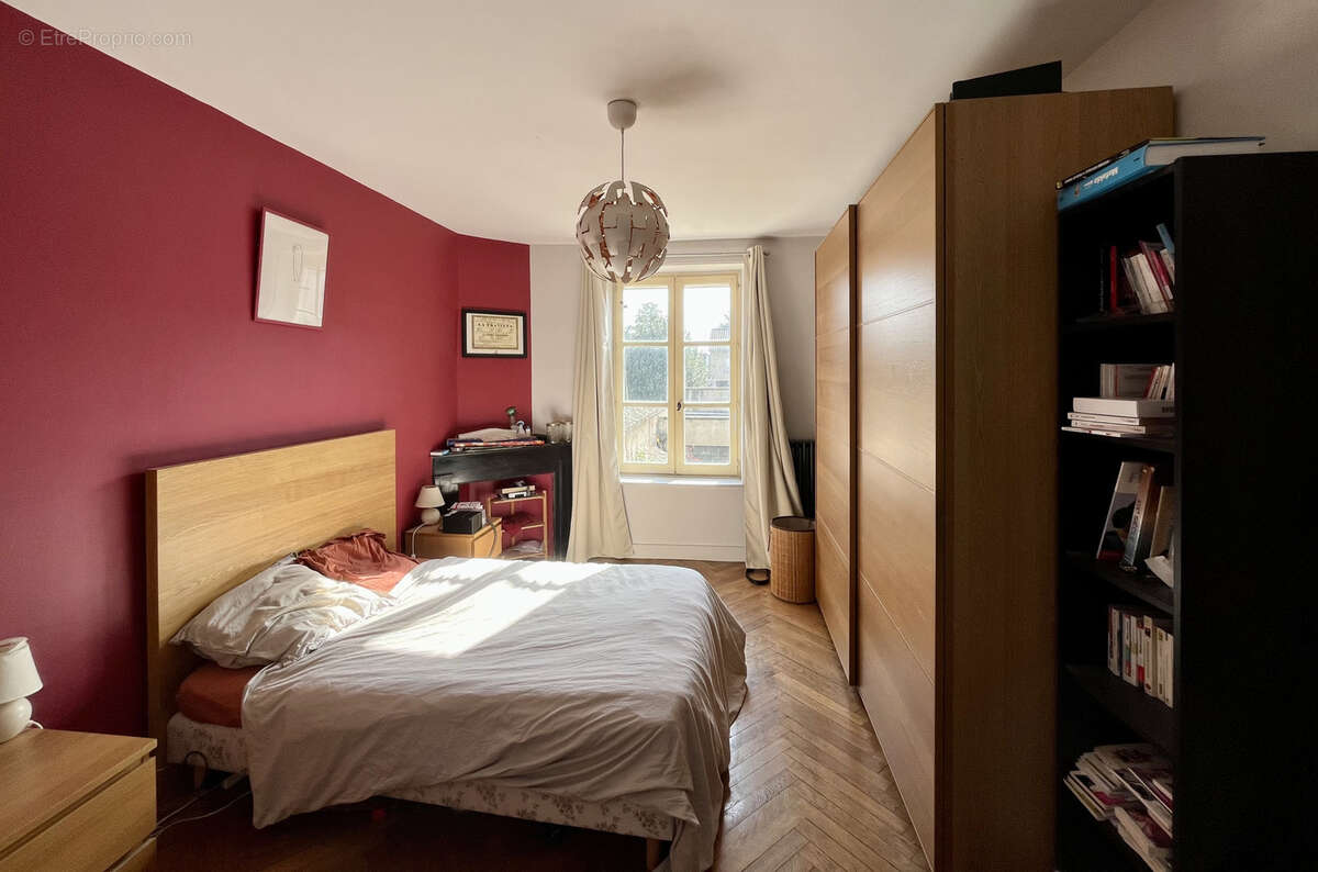 Maison à CORCELLES-EN-BEAUJOLAIS