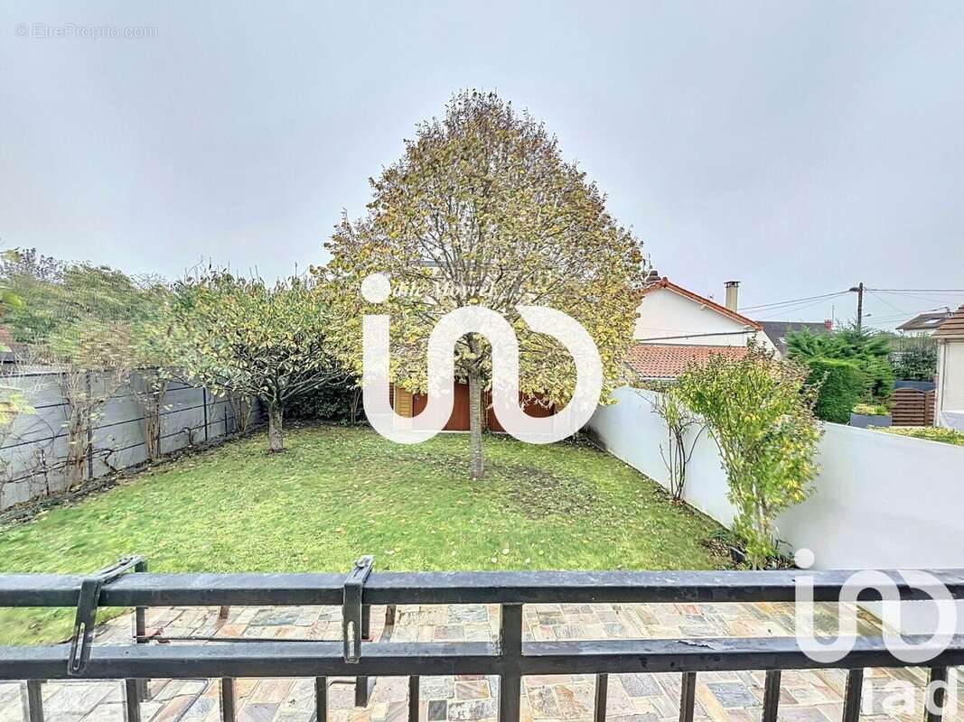 Photo 3 - Maison à LE PLESSIS-BOUCHARD