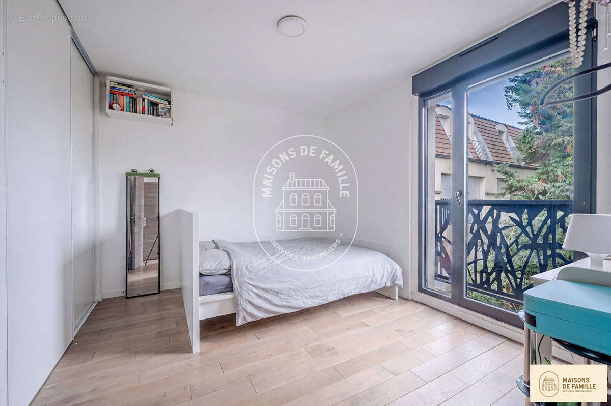 SARTROUVILLE - LA VAUDOIRE - Maison d'architecte de 111 m2 - photo 8