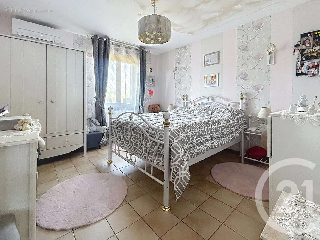 Maison 180 m² à Vraux  - photo 14