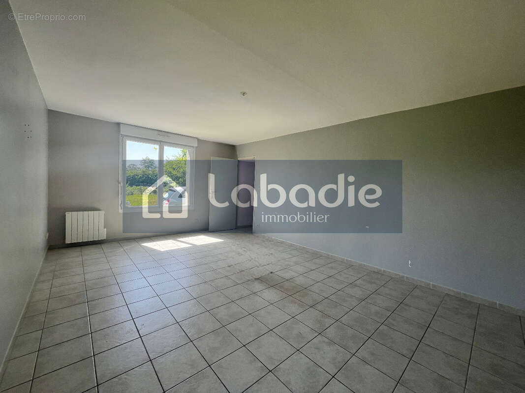 Maison à COULOUVRAY-BOISBENATRE
