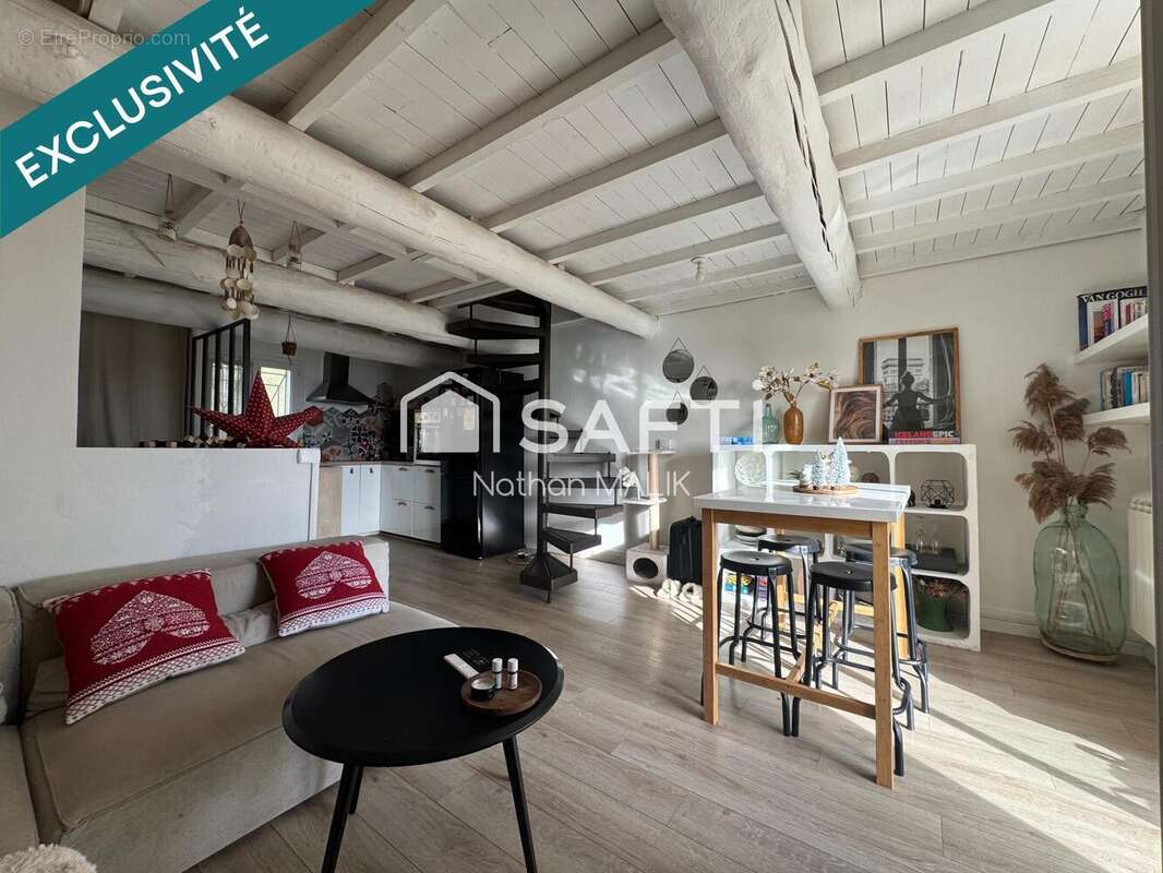 Photo 4 - Appartement à VILLENEUVE-LES-AVIGNON