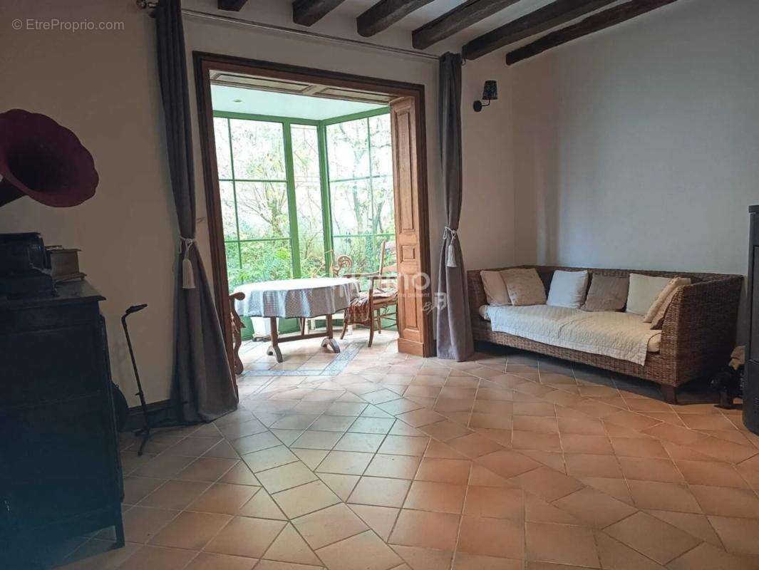 Maison à VILLIERS-LE-MORHIER