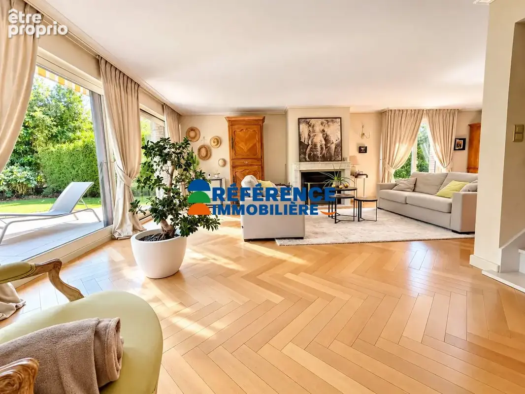 Maison 6 pièces 165 m² à vendre à Wambrechies (59118) - photo 2
