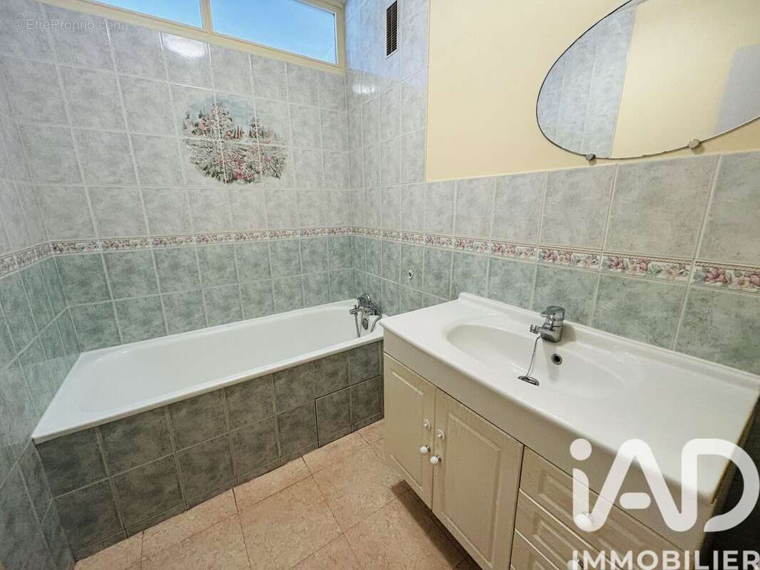 Photo 6 - Appartement à CHALON-SUR-SAONE