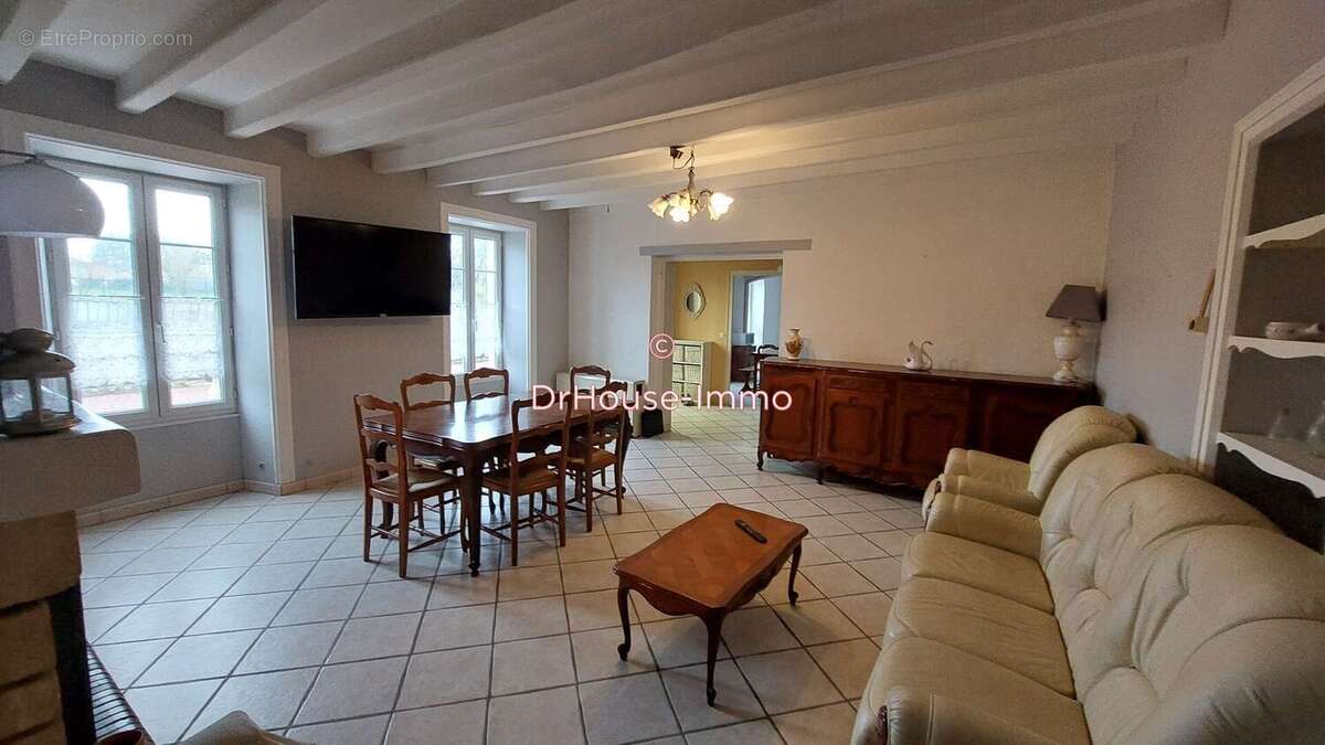 Maison à CRAMCHABAN