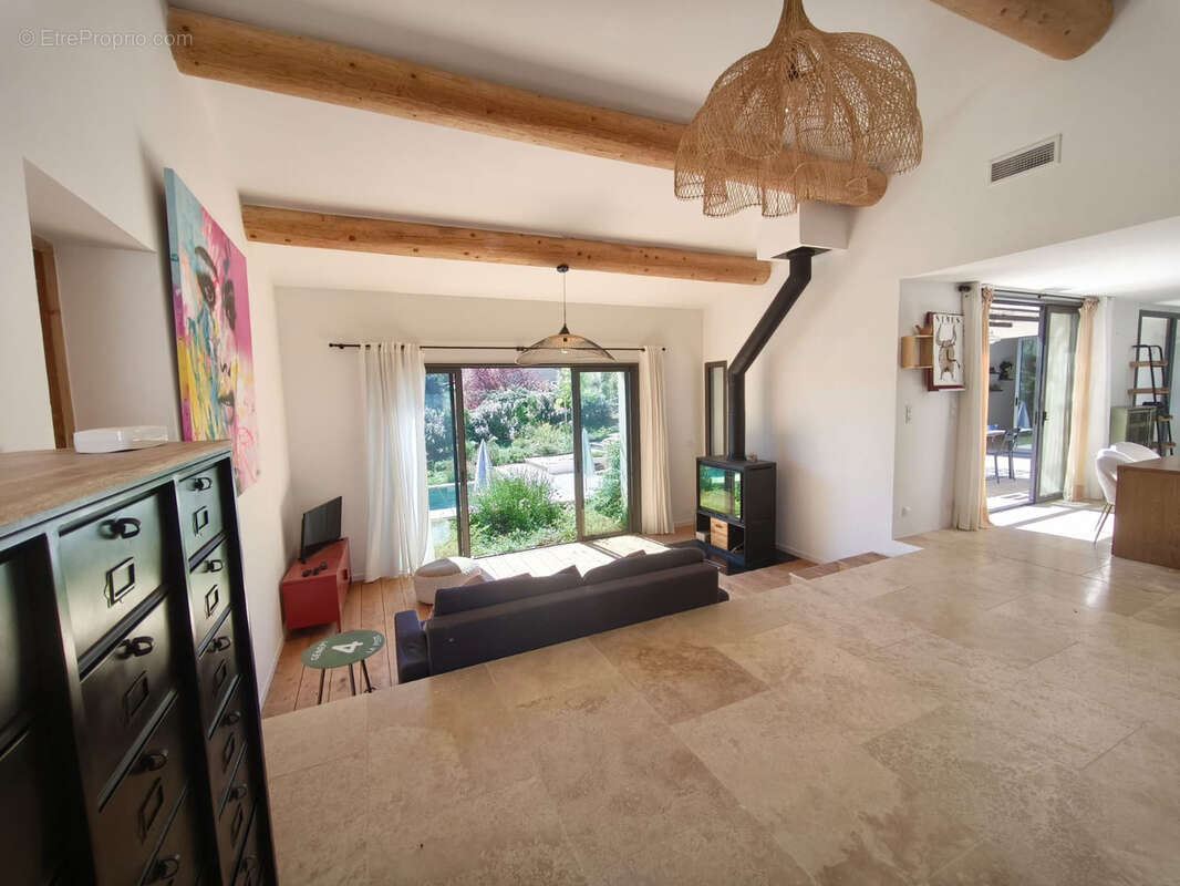 Maison à SAINT-PANTALEON