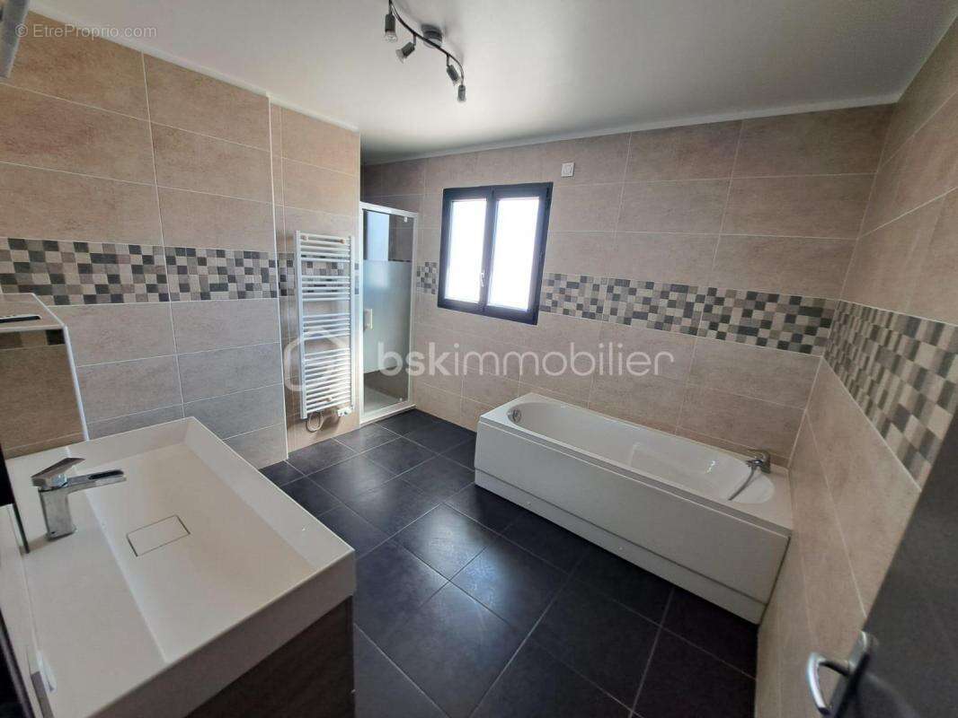 Maison rt2012 - photo 4