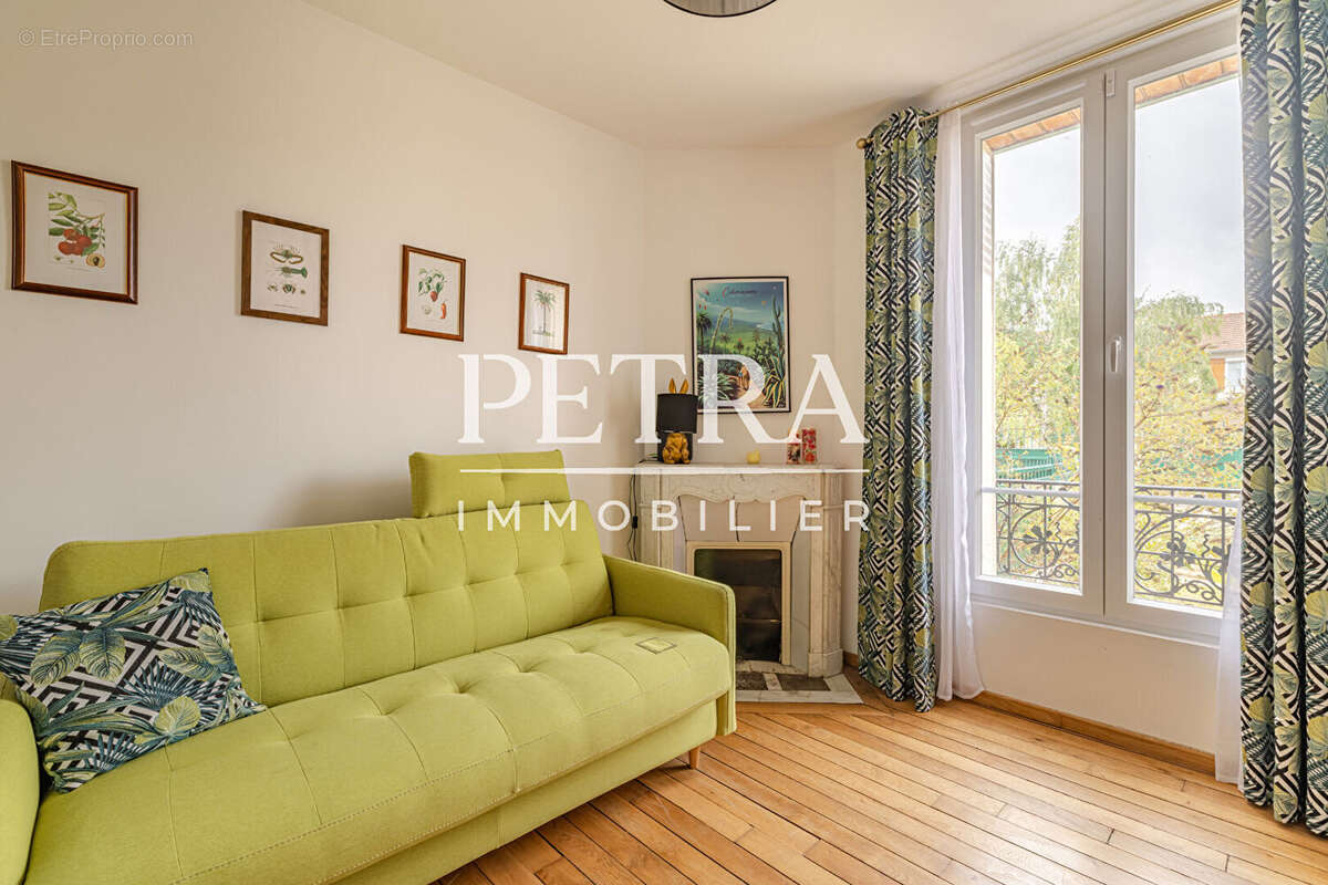 Maison à L&#039;HAY-LES-ROSES