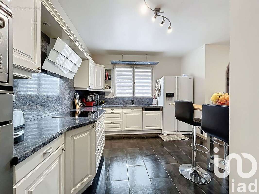 Photo 6 - Maison à CHENNEVIERES-SUR-MARNE