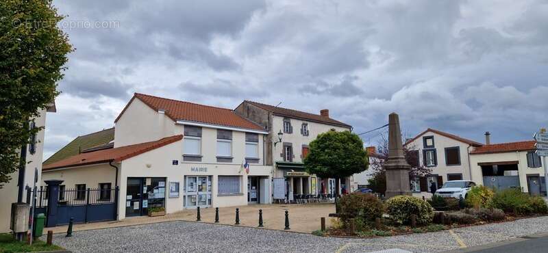 Bar-restaurant à vendre à VARENNES SUR MORGE (63) aux portes de RIOM ! - photo 8